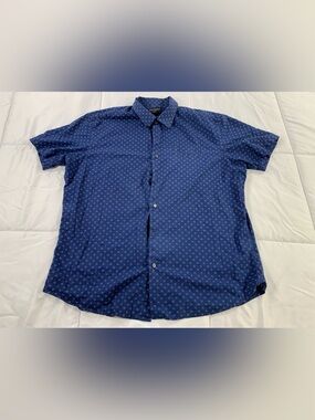 Pre loved BANANA REPUBLIC shirt mens size XL